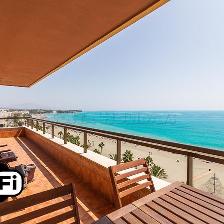 Los Reales 8C Estepona Dış mekan fotoğraf