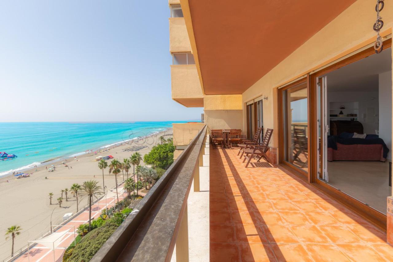 Los Reales 8C Estepona Dış mekan fotoğraf