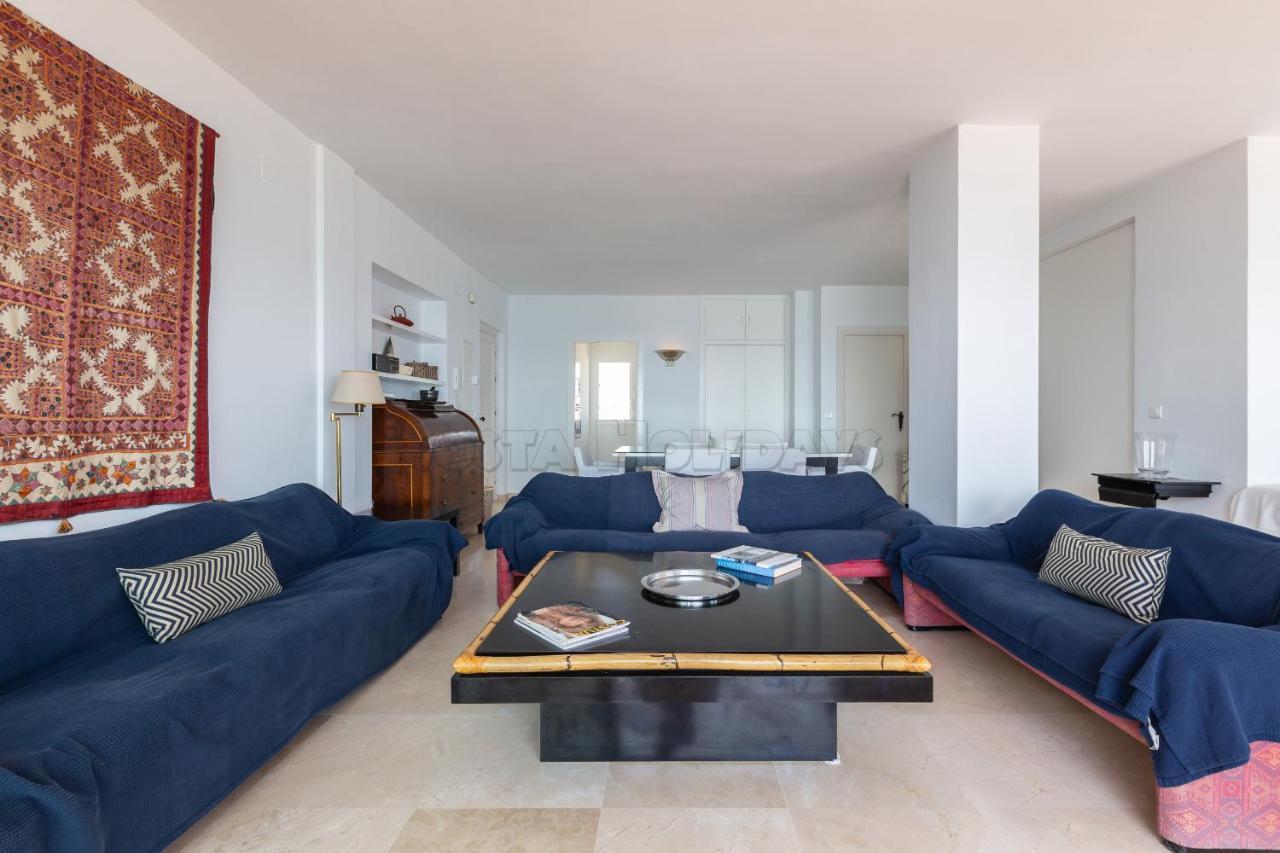 Los Reales 8C Estepona Dış mekan fotoğraf