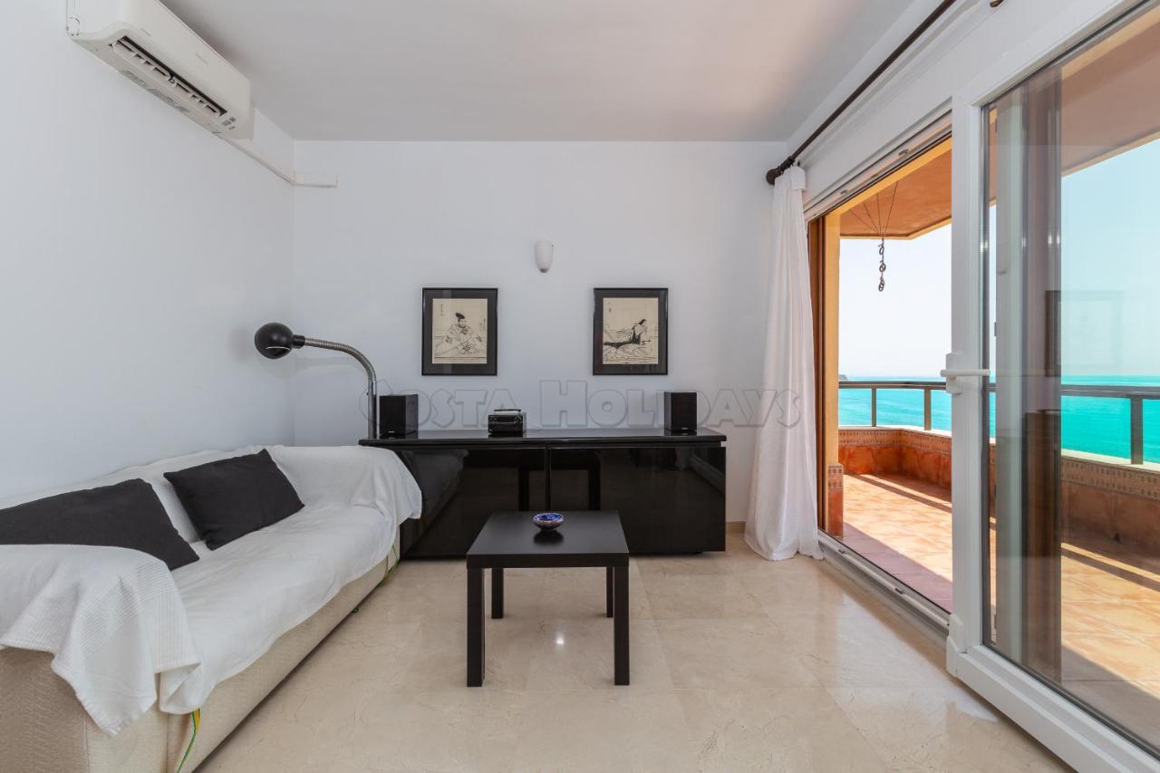 Los Reales 8C Estepona Dış mekan fotoğraf