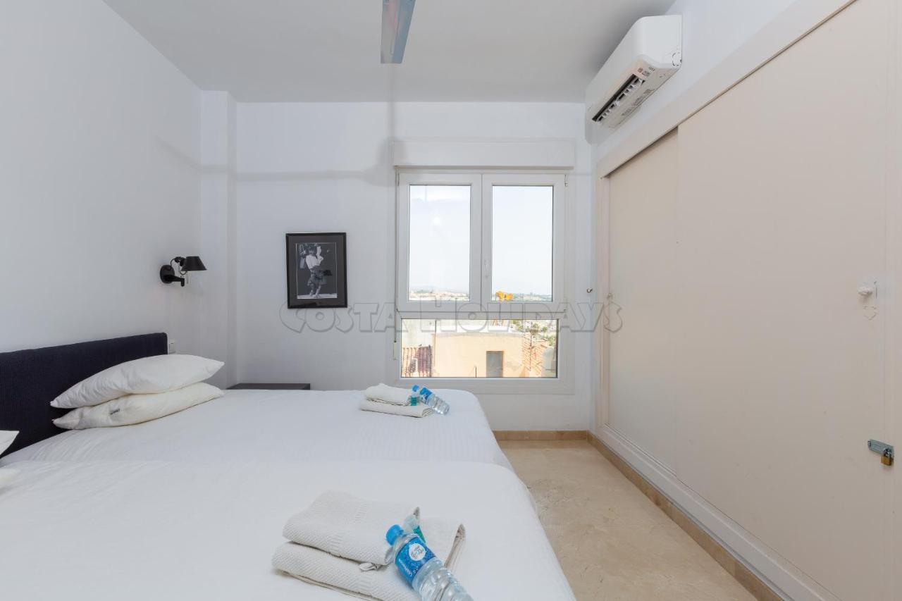 Los Reales 8C Estepona Dış mekan fotoğraf